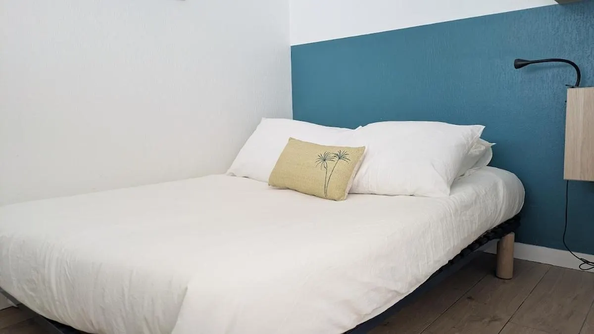 Apartamento T1 Bis Avec Parking A 10 Min A Pied Du Centre Vannes