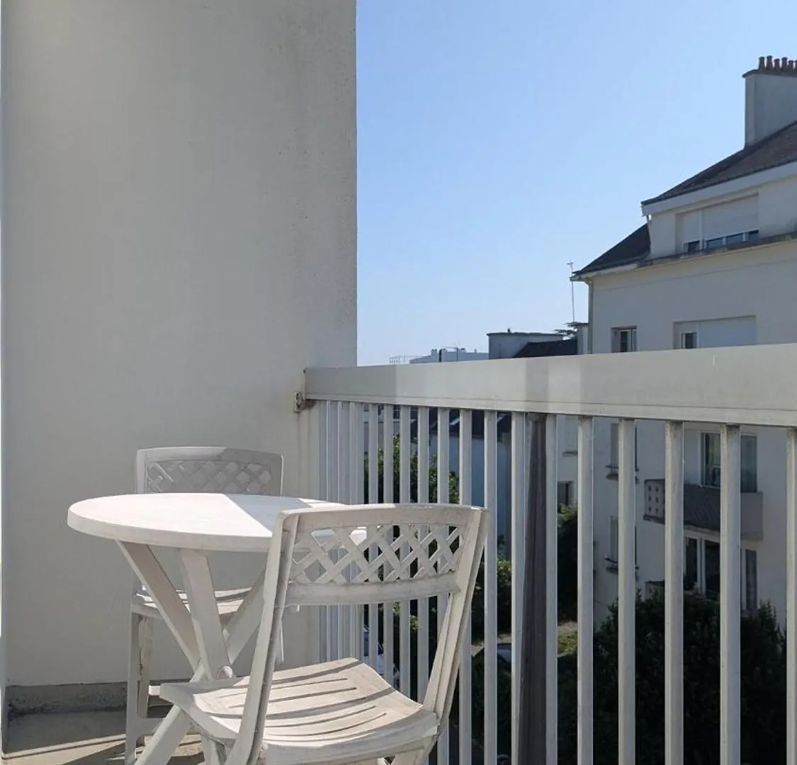 Apartamento T1 Bis Avec Parking A 10 Min A Pied Du Centre Vannes